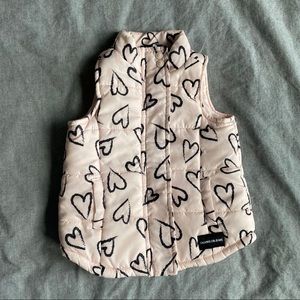 🧁 5/$20 Heart Puffy Vest